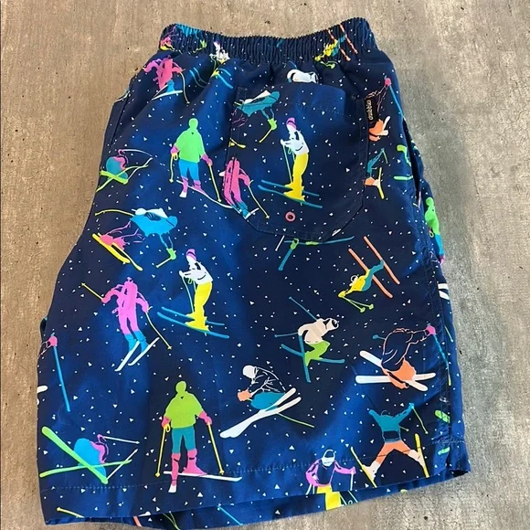 Chubbies Navy Ski Print Swim Shorts size XXL - Picture 3 of 6